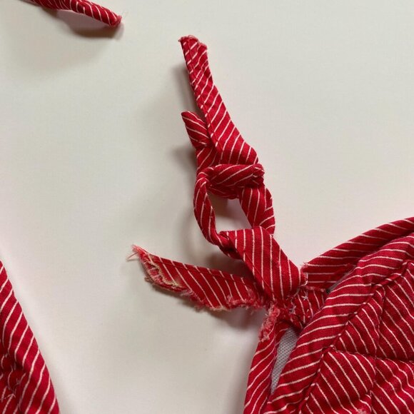 Unieboek Gnome Pot Holder and Oven Mitt 1979 Christmas - Picture 7 of 7